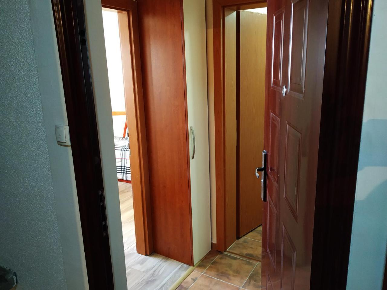 Apartment Dora Podgorica Luaran gambar